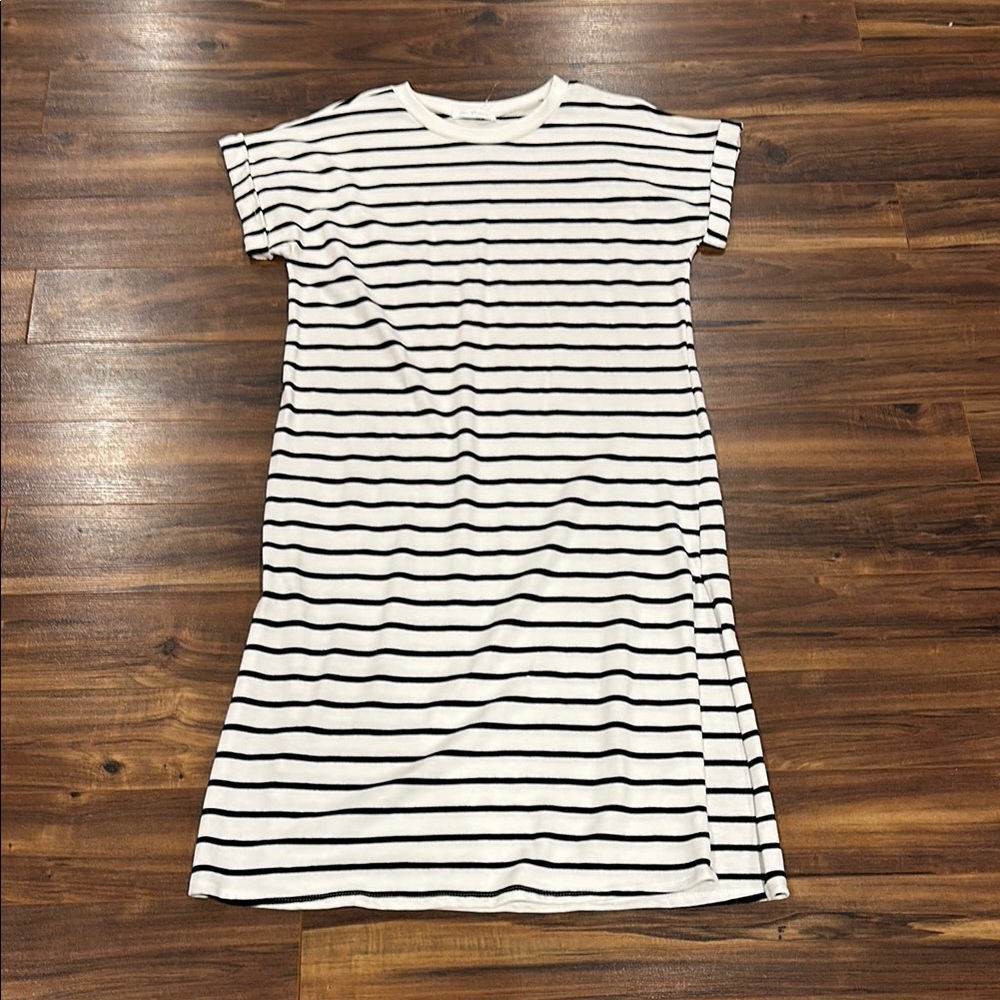 Ces Femme Black and White Sheath Midi Dress